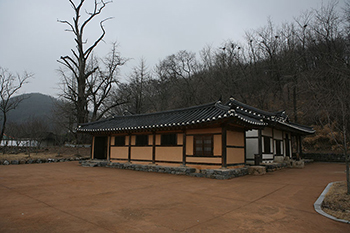 House of Yi Dong-nyeong